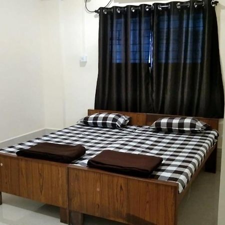 New Bombay Lodge Нагпур Экстерьер фото